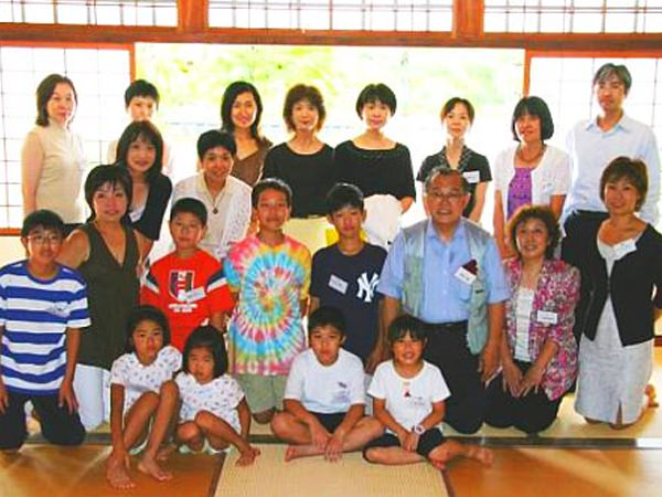 2005年の同窓会の集合写真